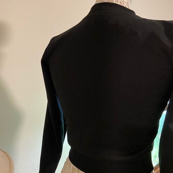 GUESS light weight jacket! - Picture 3 of 5